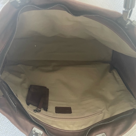 Max Mara - Picture 2 of 11